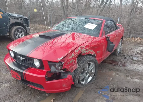 2006 Ford Mustang Gt из США, поврежденный, VIN 1ZVFT85H765215205